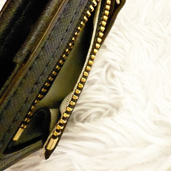 KATE SPADE | Cedar Street Small Stacy Navy Blue Saffiano Leather Bi-fold Wallet - Picture 4 of 10